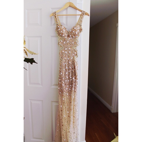 Jaay Couture Prom Dress/Evening gown - Picture 2 of 5